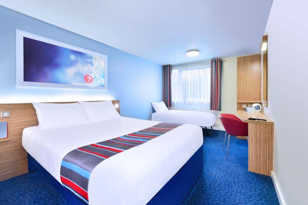 Hotel Travelodge Manchester 3*